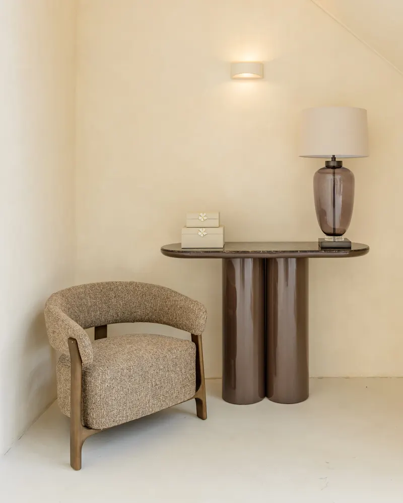 Almundi, Schokoladenbraun von Richmond Interiors, Wohnbeispiel 5, im Wohnraum