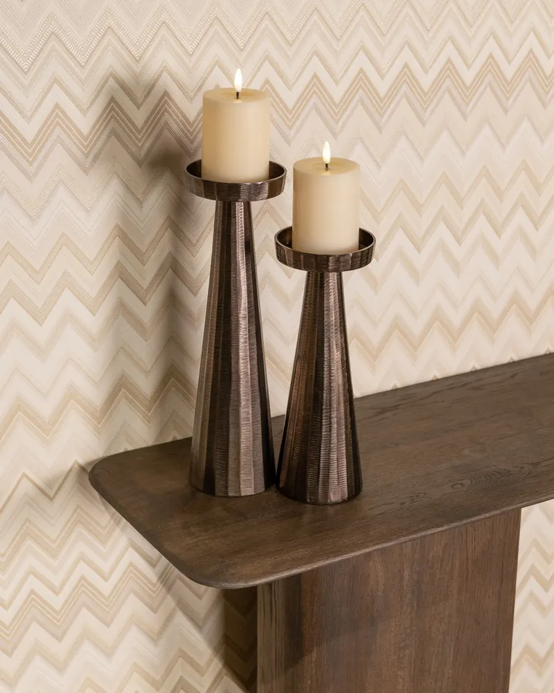 Konsolentisch Castello, Smoked Charcoal von Richmond Interiors, Wohnbeispiel 7, im Wohnraum