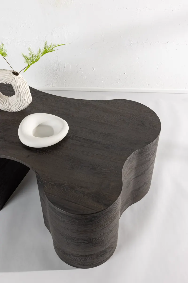 Larvik Couchtisch 130 × 90 cm auf zwei geschwungenen Sockeln, im Wohnraum, Ansicht 4