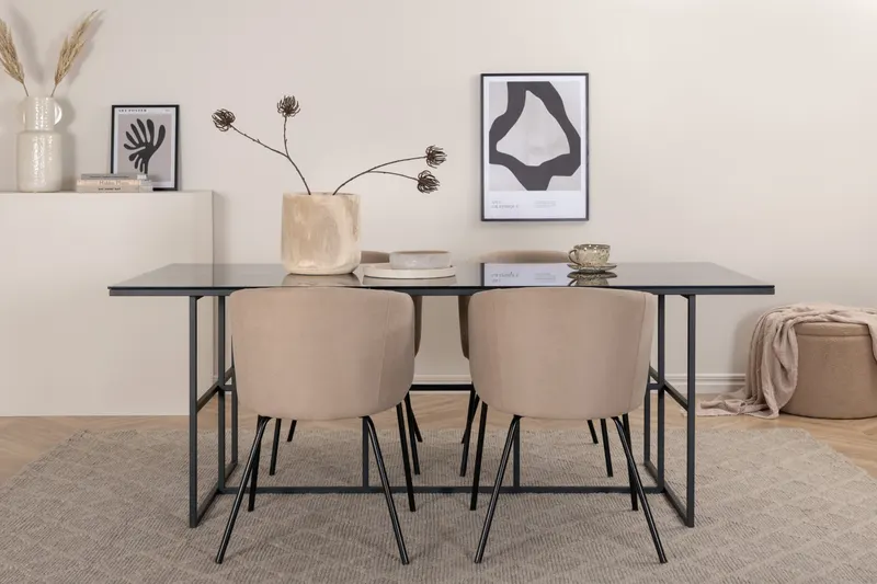 Leif & Berit Essgruppe mit rechteckigem Glastisch und 4 gepolsterten Stühlen in Beige, Gestell Schwarz, im Wohnraum, Ansicht 1