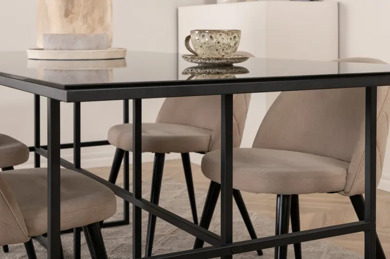 Leif & Velvet Essgruppe mit Glastisch und 4 Polsterstühlen mit Ziernaht in Beige, Gestell Schwarz, im Wohnraum, Ansicht 6
