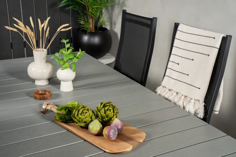 Levels & Copacabana Gartenmöbel-Set mit Ausziehtisch und 6 Hochlehnern in 229 × 100 cm, Grau, Gestell Schwarz, im Wohnraum, Ansicht 4