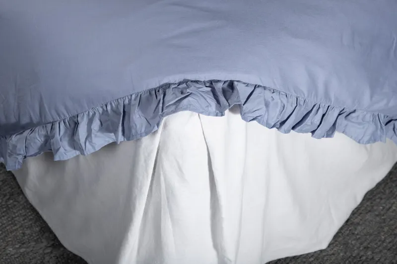 Levi Bettwäsche mit Rüschen in 200 × 150 cm, Blau, im Wohnraum, Ansicht 11