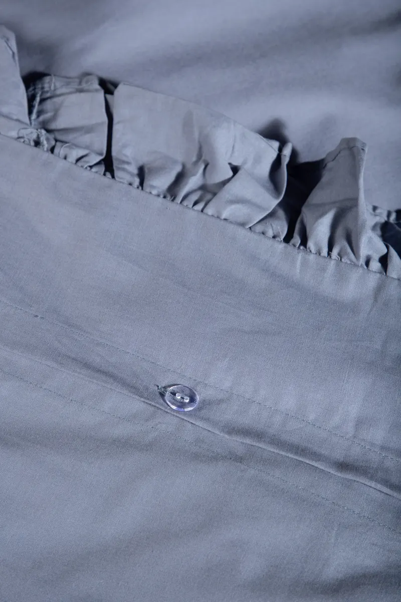 Levi Bettwäsche mit Rüschen in 200 × 150 cm, Blau, im Wohnraum, Ansicht 6