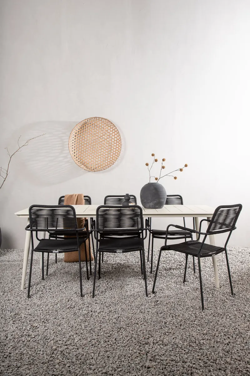Lina & Lindos Gartenmöbel-Set mit Aluminiumtisch und 6 Seilstühlen in Schwarz, im Wohnraum, Ansicht 1