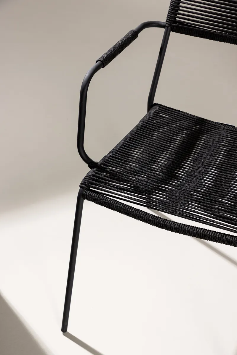 Lindos Gartenstühle im 2er-Set in Schwarz, im Wohnraum, Ansicht 2