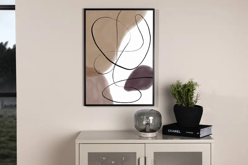 Lines Poster mit Linienschleifen über weichen Flächen in 40 × 30 cm, im Wohnraum, Ansicht 2