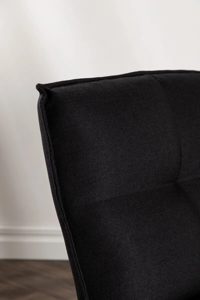 Madison Sessel ohne Armlehnen auf Kufengestell in Schwarz, Polyester in Leinenoptik, im Wohnraum, Ansicht 2