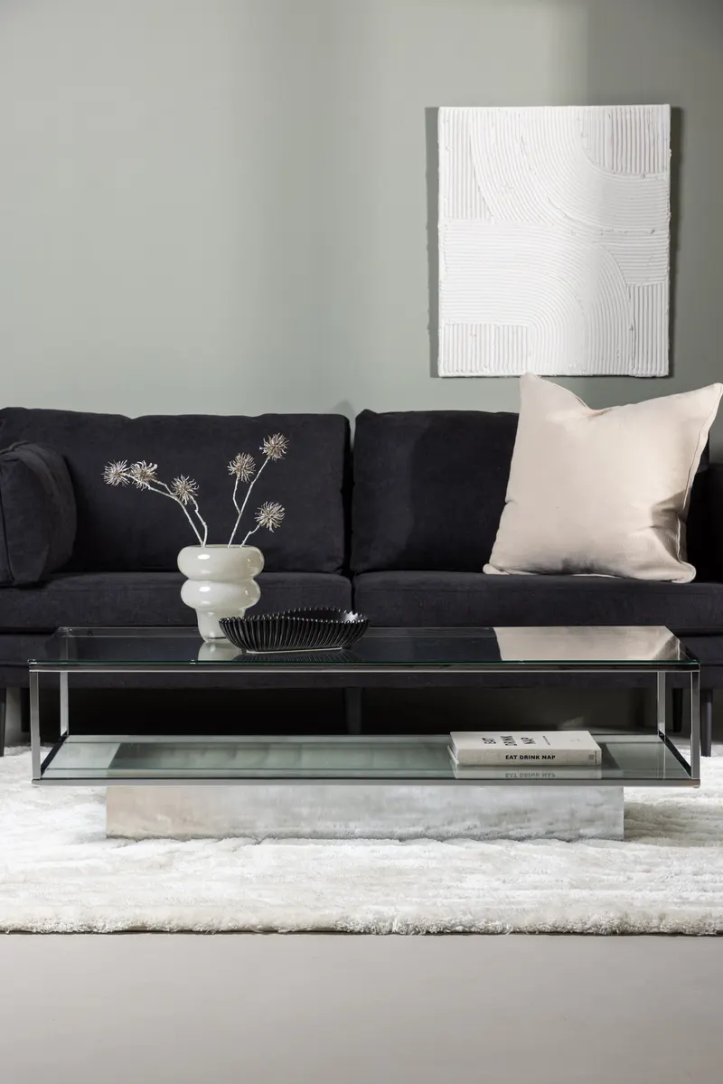 Maglehem Couchtisch aus Glas mit Ablage in 130 × 60 cm, Transparent, Gestell Silber, im Wohnraum, Ansicht 1