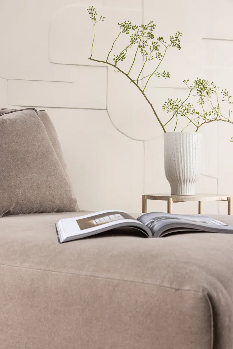 Malö Loungesessel im Daybed-Format, im Wohnraum, Ansicht 3