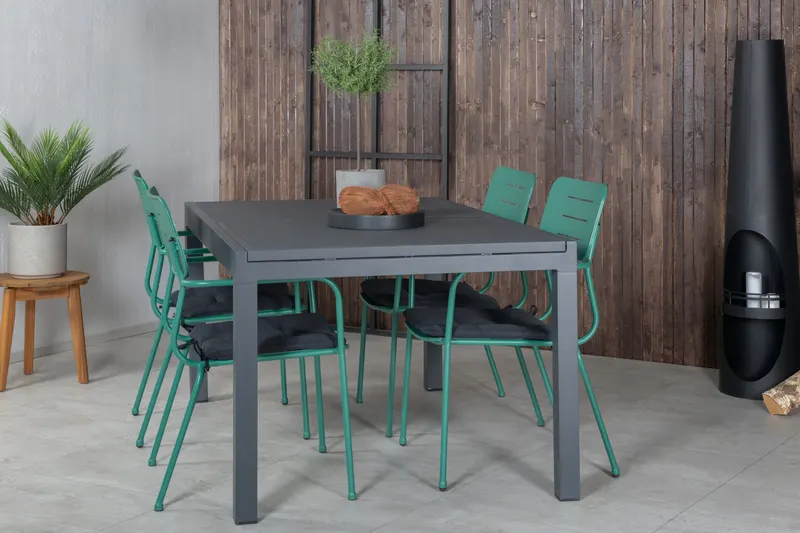 Marbella & Nicke Gartenmöbel Set mit ausziehbarem Tisch und 4 Armlehnstühlen in Grün, im Wohnraum, Ansicht 2