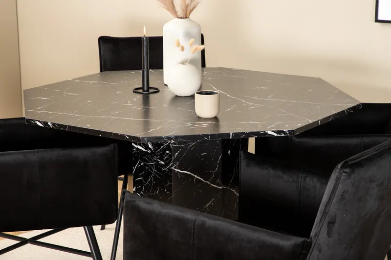 Marbs & Petra Essgruppe mit Säulenfuß-Esstisch und 4 Armlehnstühlen in Schwarz, im Wohnraum, Ansicht 2