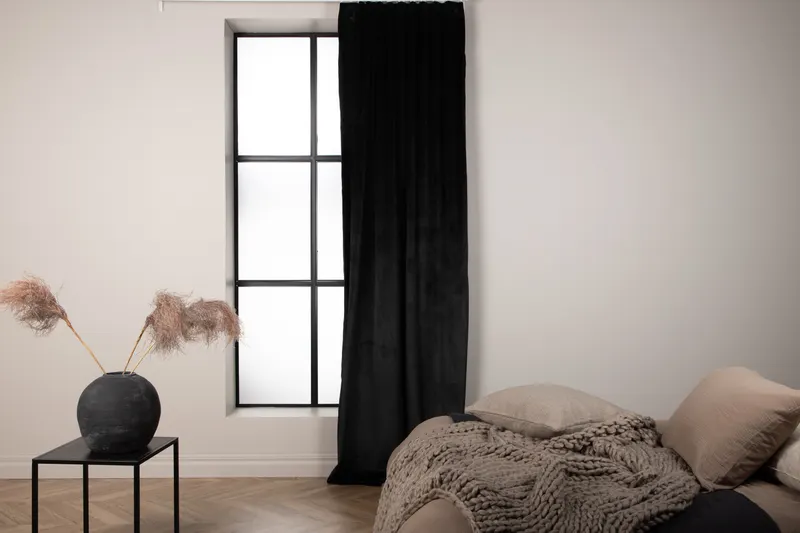 Mary Vorhang aus Samt in Schwarz, im Wohnraum, Ansicht 5