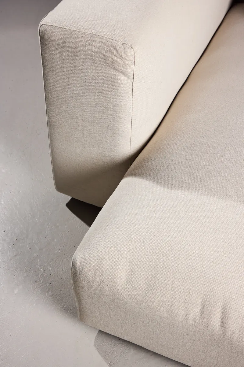 Mavi Sofa-Modul für modulares Sofa in 177 × 70 × 138 cm, im Wohnraum, Ansicht 2