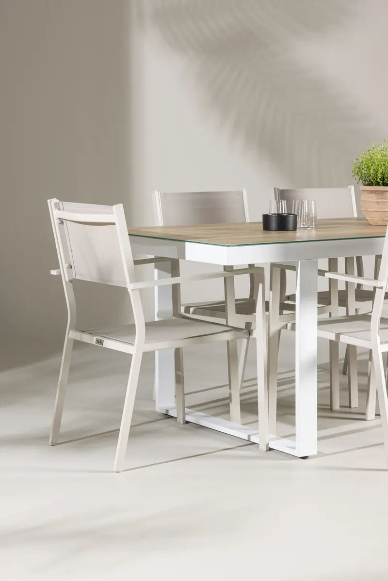 Merlo & Copacabana Gartenmöbel-Set mit weißem Glastisch und 6 Stühlen in Beige, im Wohnraum, Ansicht 2
