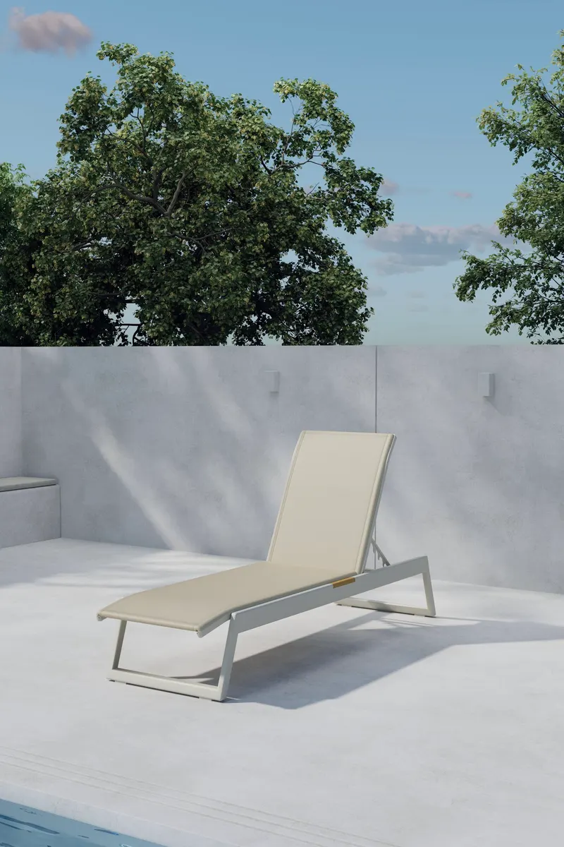 Mexico Sonnenliege aus Aluminium mit Teakdetails, im Wohnraum
