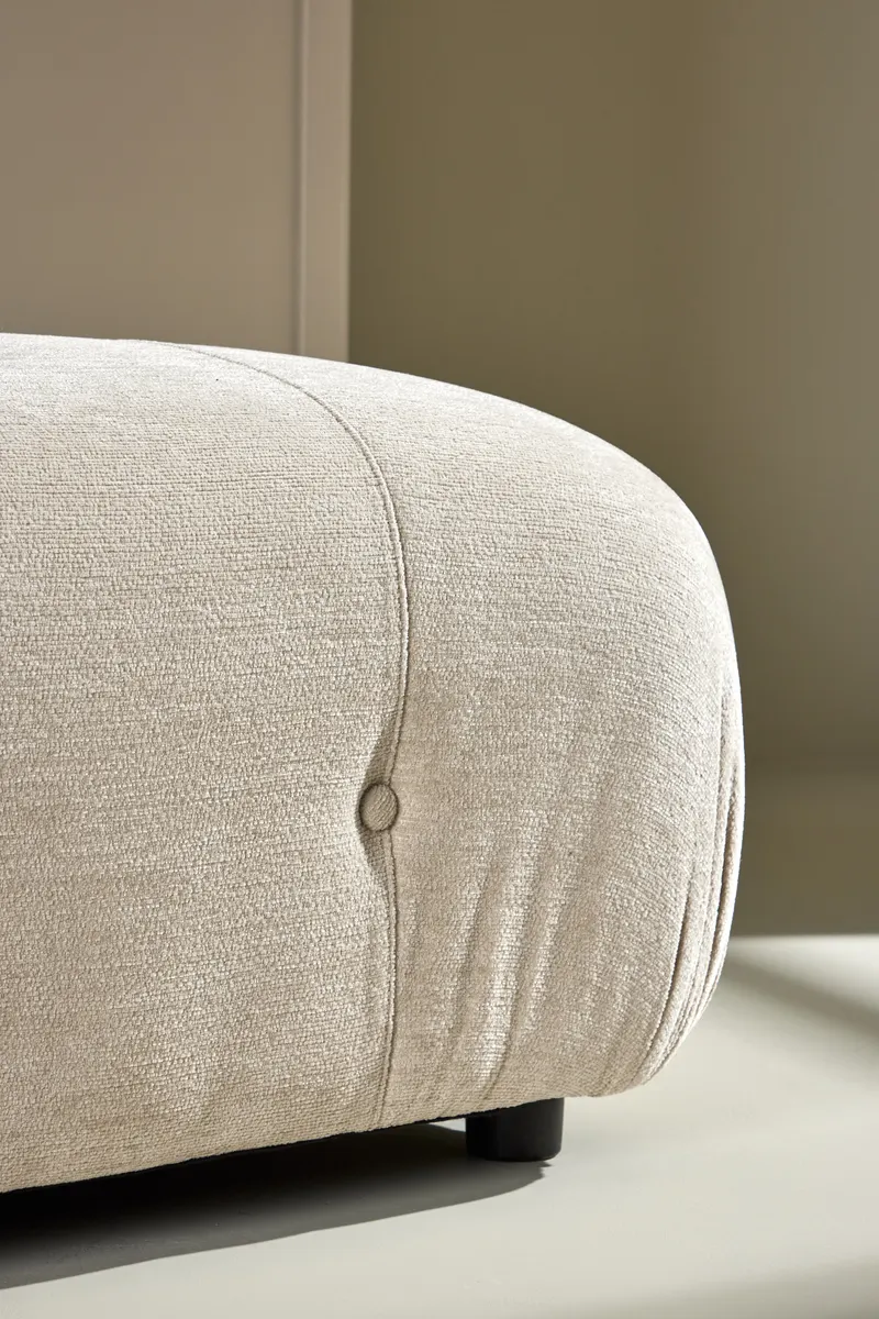 Mika Sofa-Modul mit gerundeten Polsterrollen in 67 × 44 × 94 cm, im Wohnraum, Ansicht 2