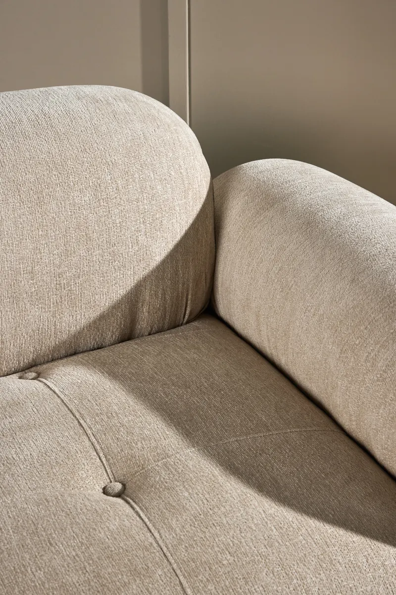 Mika Sofa-Modul mit gerundeten Polsterrollen in 95 × 80 × 95 cm, links, im Wohnraum, Ansicht 4