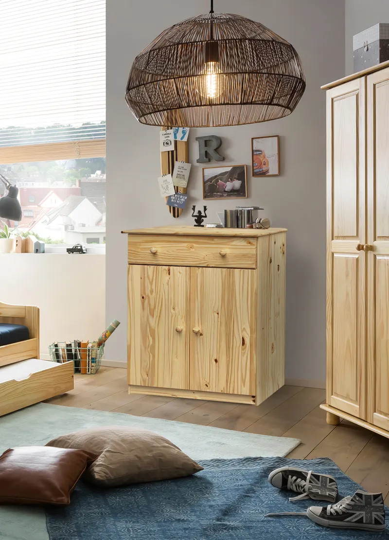 Kommode aus massivem Kiefernholz, natur lackiert, Ansicht 4