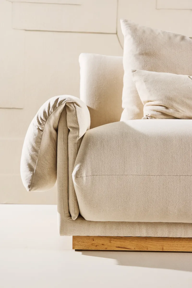 Mollösund 3-Sitzer-Sofa mit Beinen aus Eiche, im Wohnraum, Ansicht 4