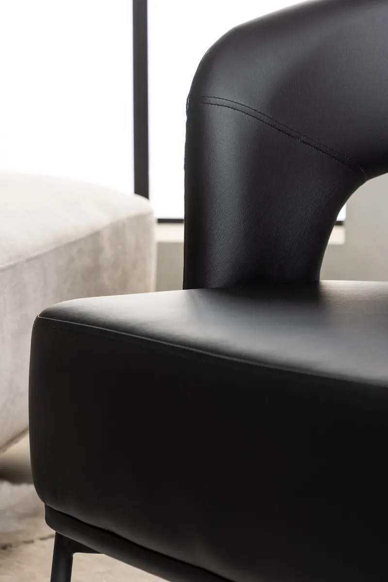 Mundo Sessel aus Kunstleder, im Wohnraum, Ansicht 3