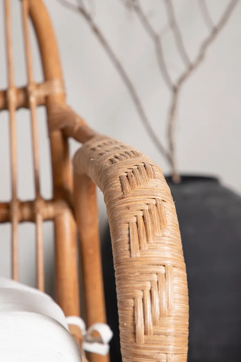 Nella Rattansofa mit Sitzkissen in Natur, im Wohnraum, Ansicht 5