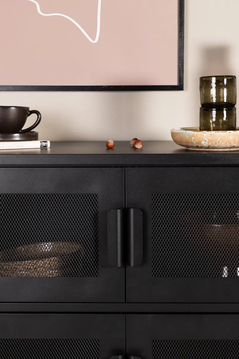 Nett Sideboard aus Stahl mit Netztüren, im Wohnraum, Ansicht 5