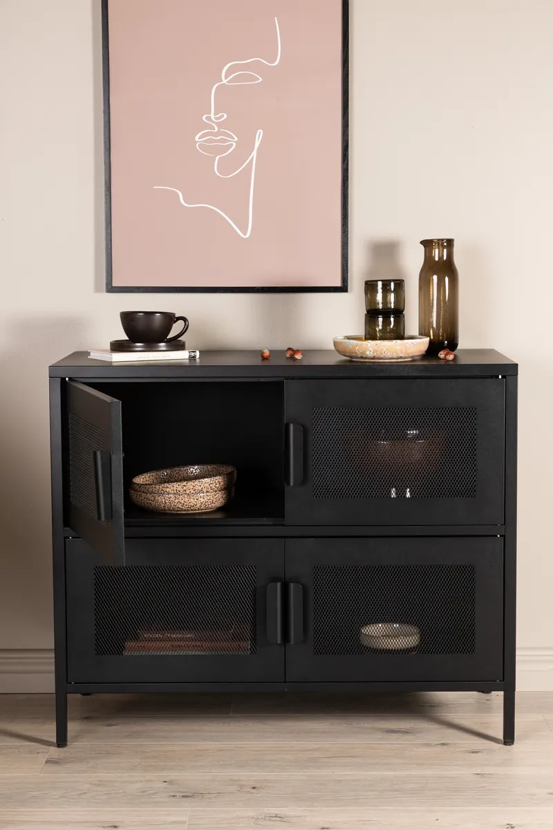 Nett Sideboard aus Stahl mit Netztüren, im Wohnraum, Ansicht 2