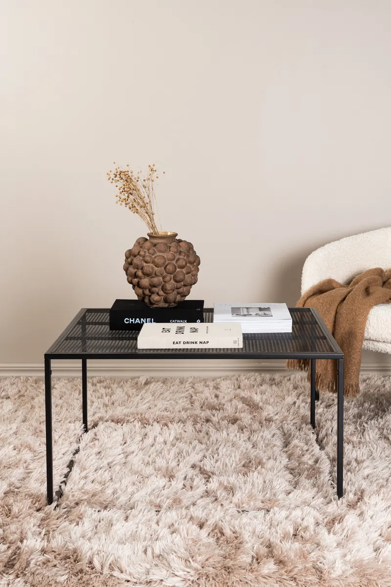 Netz quadratischer Couchtisch in 80 × 80 cm, Schwarz, im Wohnraum, Ansicht 1