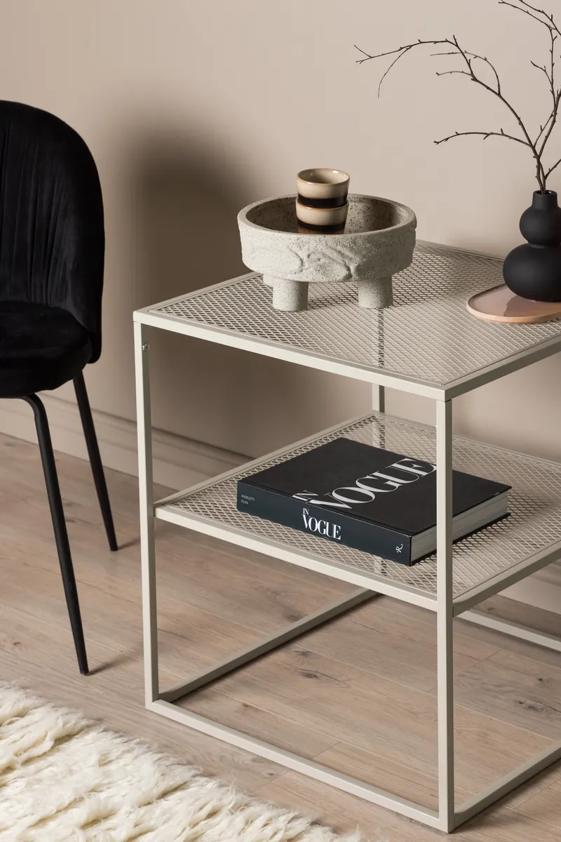 Netz quadratischer Couchtisch in 55 × 55 cm, Beige, im Wohnraum, Ansicht 2