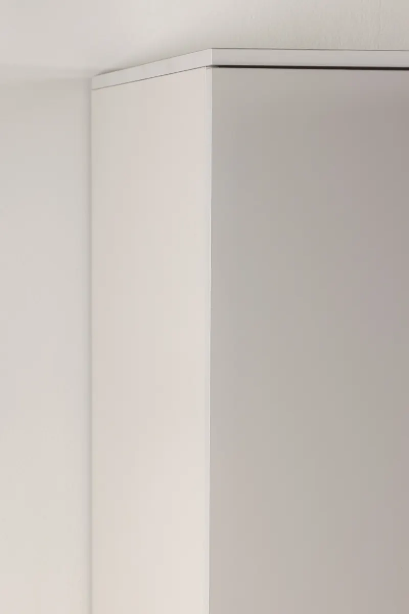 Nice schmaler Kleiderschrank mit zwei Türen, im Wohnraum, Ansicht 2