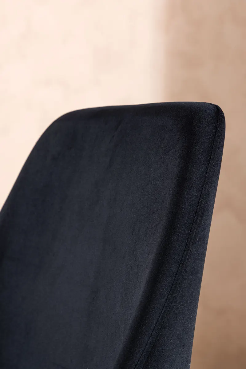 Night gepolsterter Esszimmerstuhl in Schwarz, Polyester-Samt, im Wohnraum, Ansicht 3