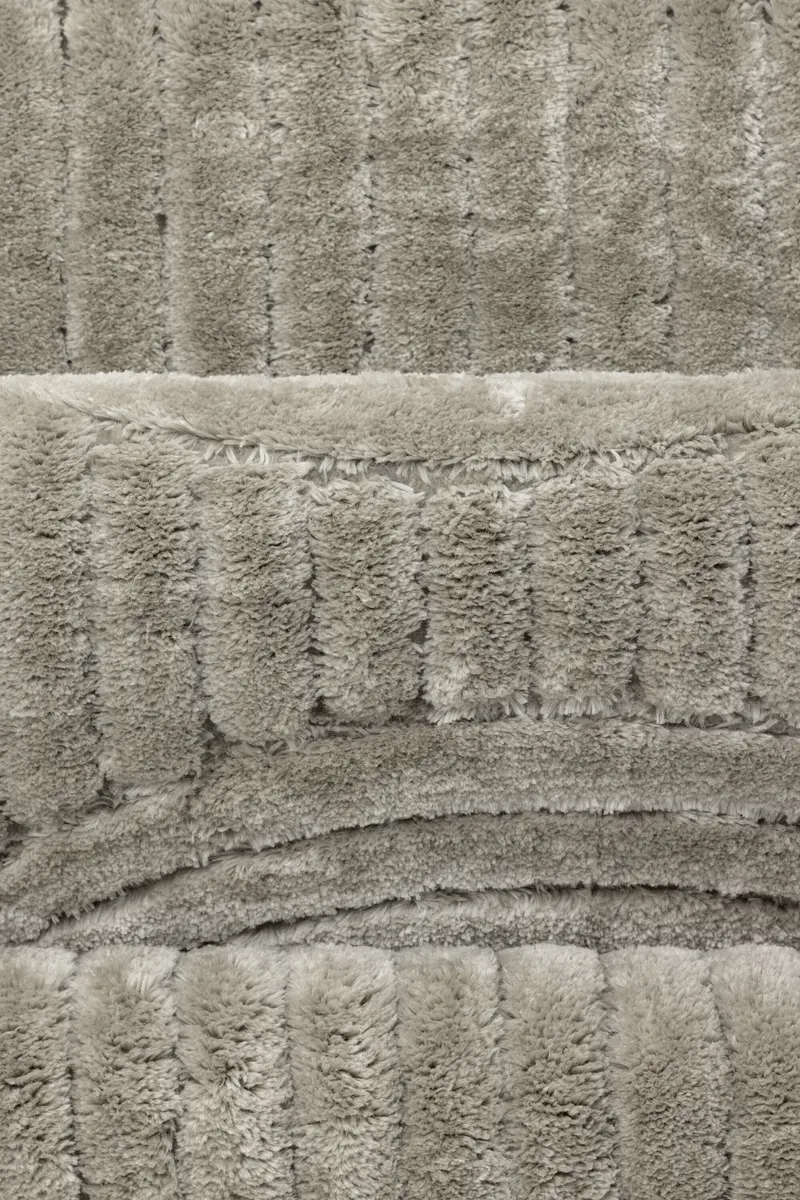 Niklas Teppich mit Relief aus Rillen und Bögen in 290 × 200 cm, Beige, im Wohnraum, Ansicht 3