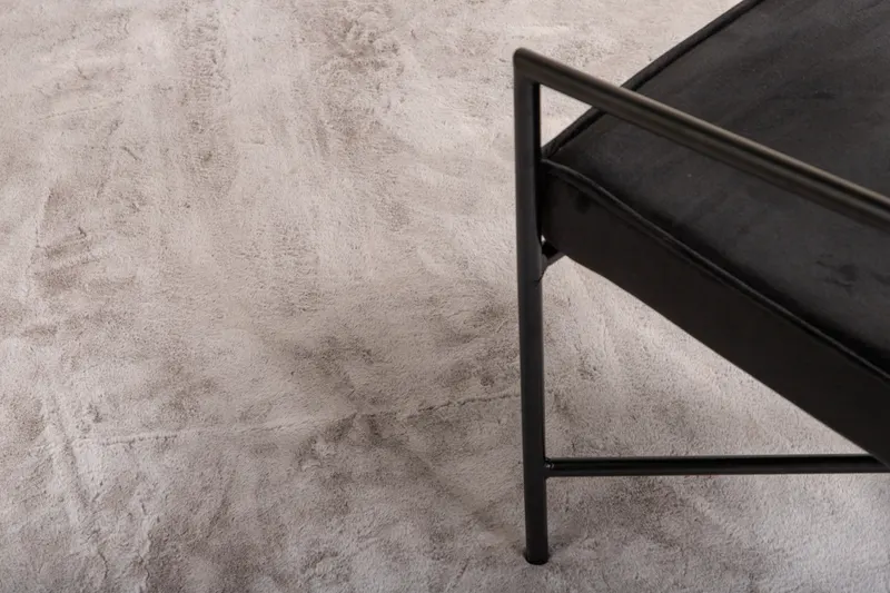Nina Teppich rechteckig mit Schimmer in 300 × 200 cm, Grau, im Wohnraum, Ansicht 5