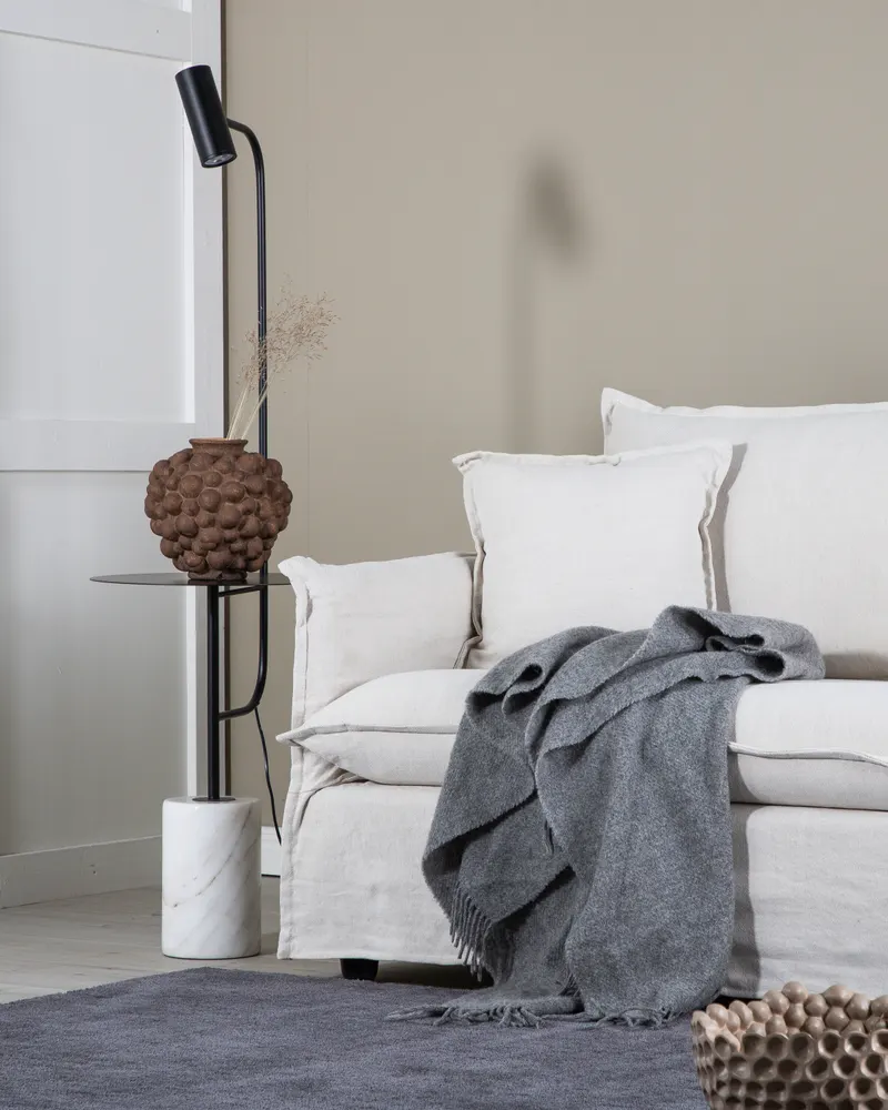 Nova 3-Sitzer-Sofa mit abnehmbarem Bezug in Beige, Gestell Schwarz, im Wohnraum, Ansicht 4