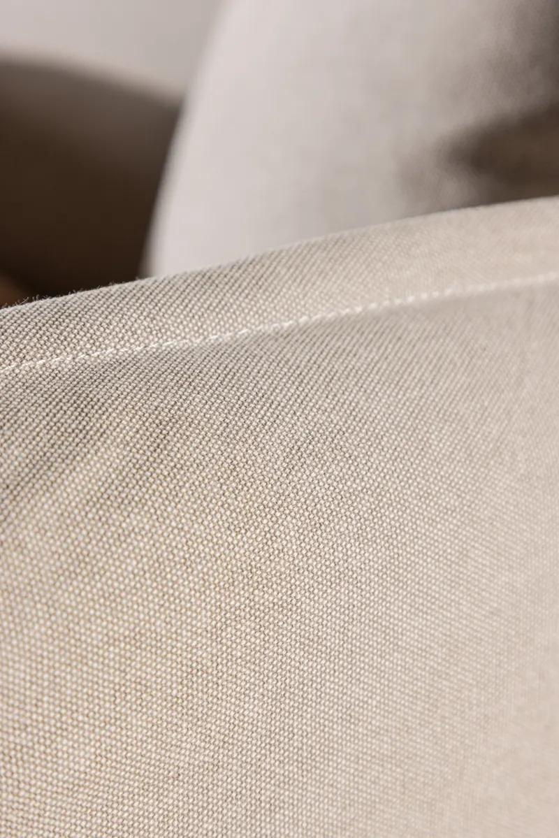 Nova 3-Sitzer-Sofa mit abnehmbarem Bezug in Braun, Gestell Schwarz, im Wohnraum, Ansicht 4