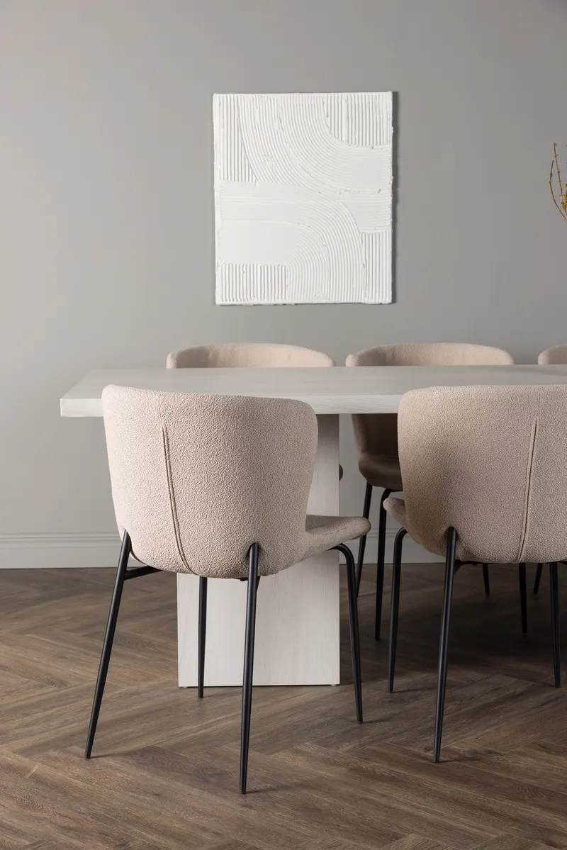 Olga & Modesto Essgruppe mit weißem Esstisch und 6 Bouclé-Stühlen in Beige, Gestell Schwarz, im Wohnraum, Ansicht 2