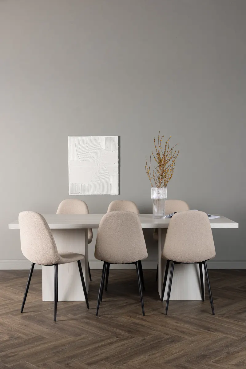 Olga & Polar Essgruppe mit weißem Esstisch und 6 Polsterstühlen in Beige, Gestell Schwarz, im Wohnraum, Ansicht 1