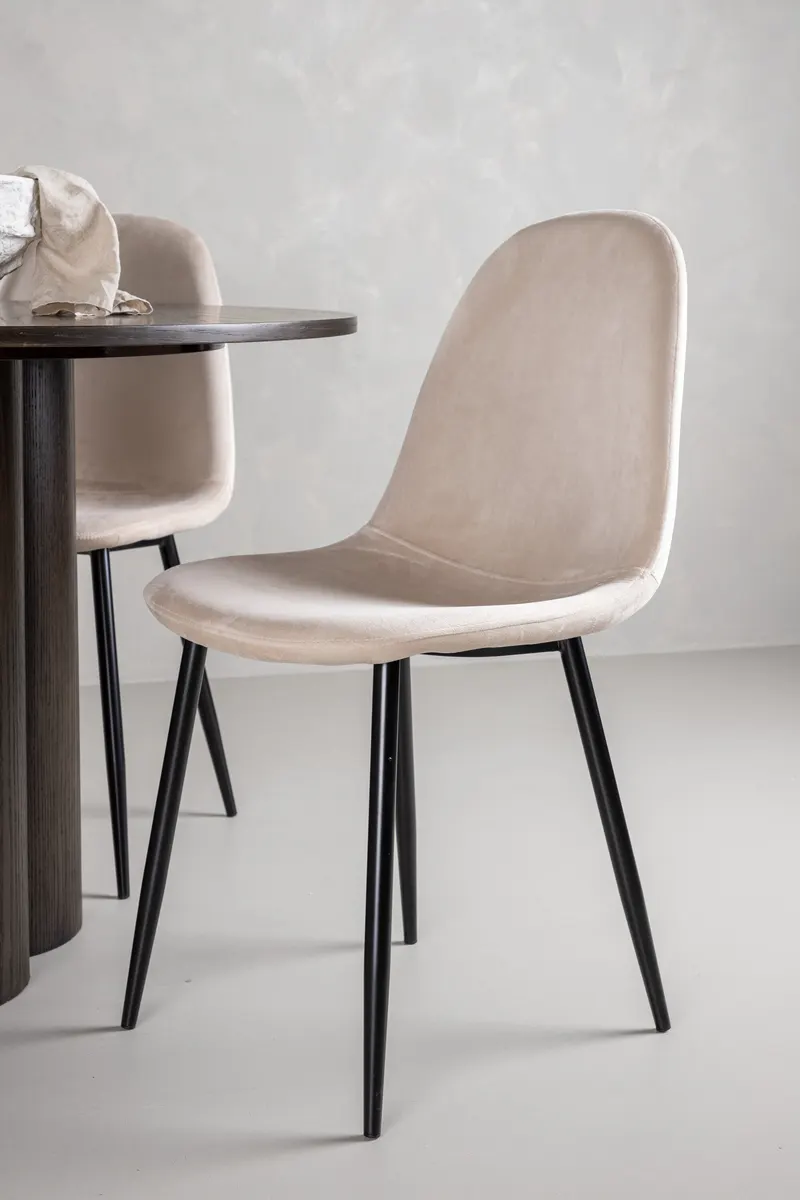 Olivia & Polar runde Essgruppe mit 4 Stühlen in Mokka, Beige, Gestell Schwarz, im Wohnraum, Ansicht 2