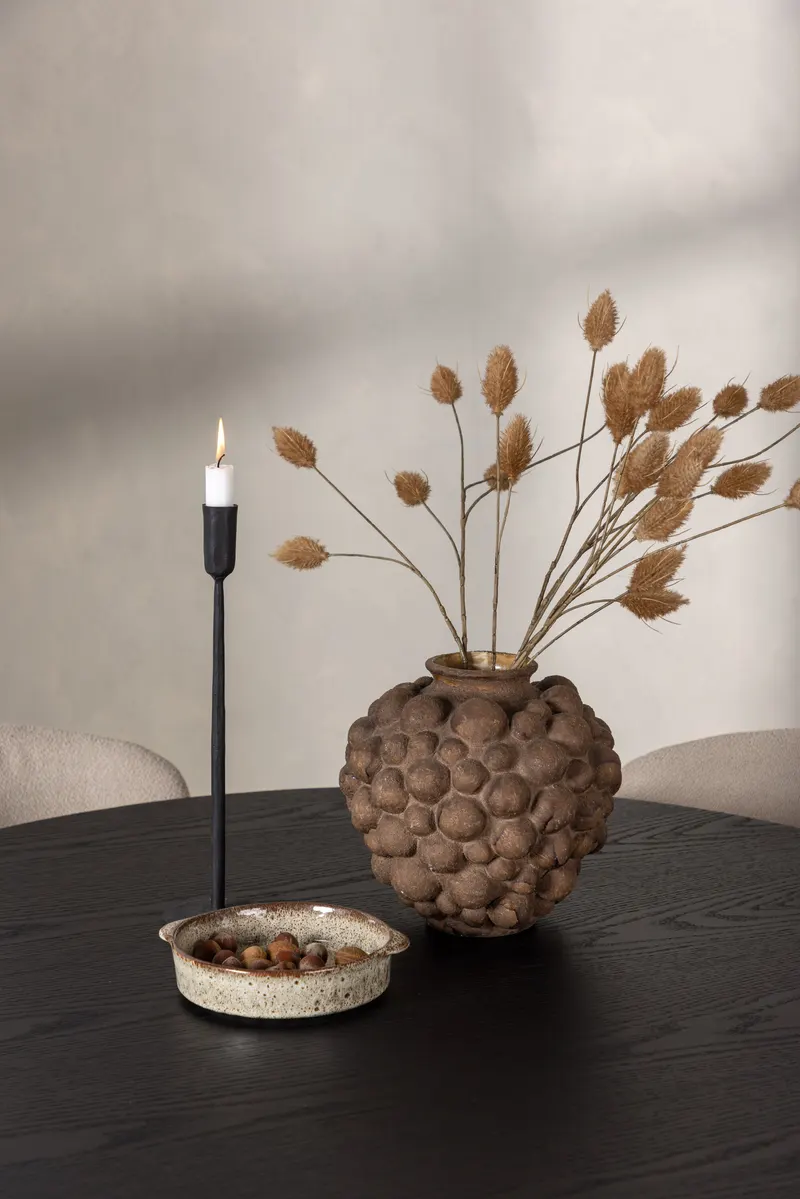 Olivia & Modesto Essgruppe mit rundem Esstisch und 4 Bouclé-Stühlen in Schwarz, Beige, Gestell Schwarz, im Wohnraum, Ansicht 3