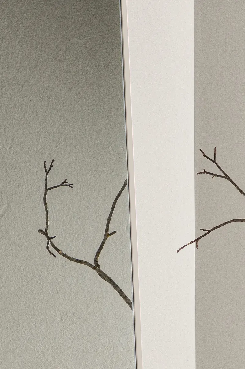Orlando Wandspiegel, rechteckig mit schmalem Rahmen in 3 × 190 × 85 cm, Beige, im Wohnraum, Ansicht 2