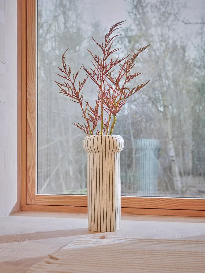Aki Bodenvase aus Steinzeug von OYOY Living, Dunkelgrün, Ø 18,5 × H 42 cm, Ansicht 2