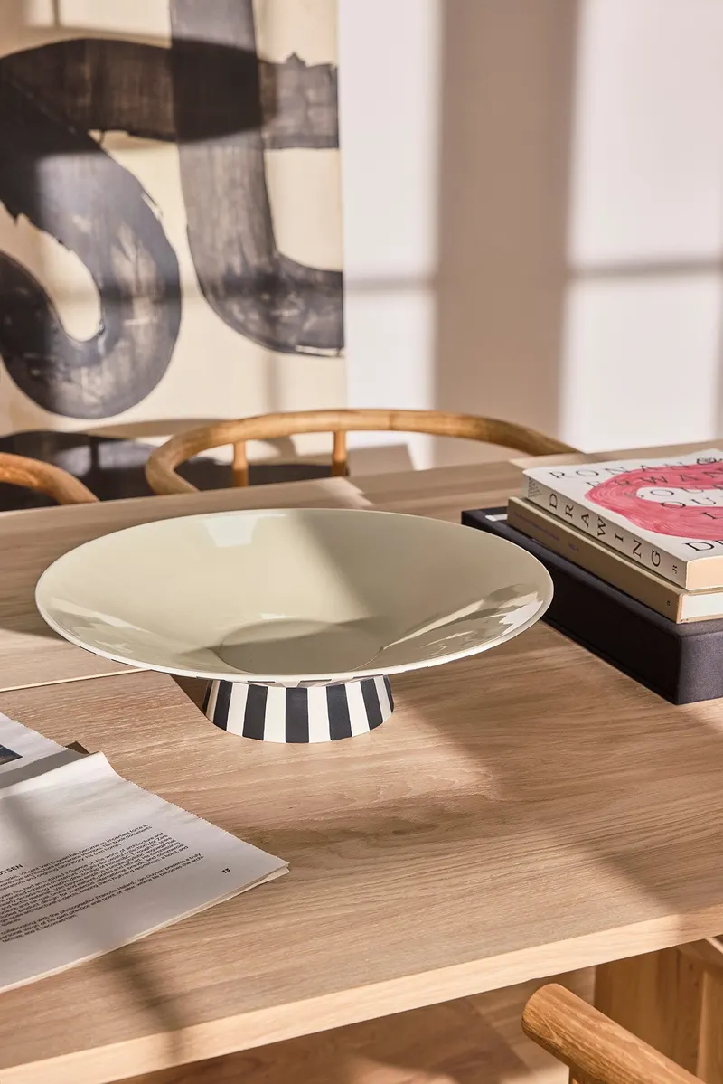 OYOY Living Dekoschale Toppu Low aus Steinzeug, Vanille, Schwarz und Weiß, Ansicht 3