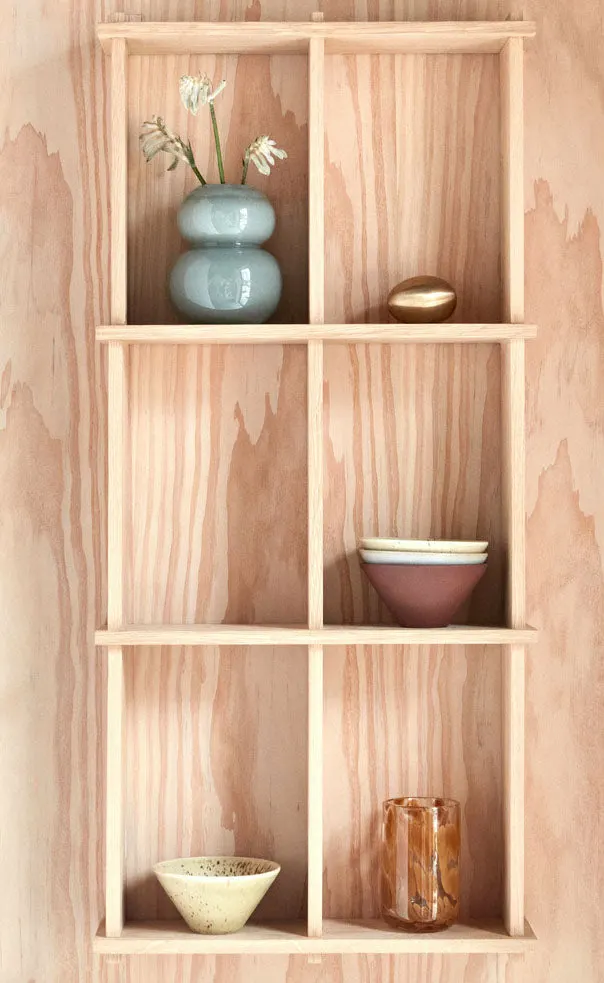OYOY Living Grid Shelf Wandregal aus Eiche, Natur, 82 × 37 × 10 cm, Ansicht 3