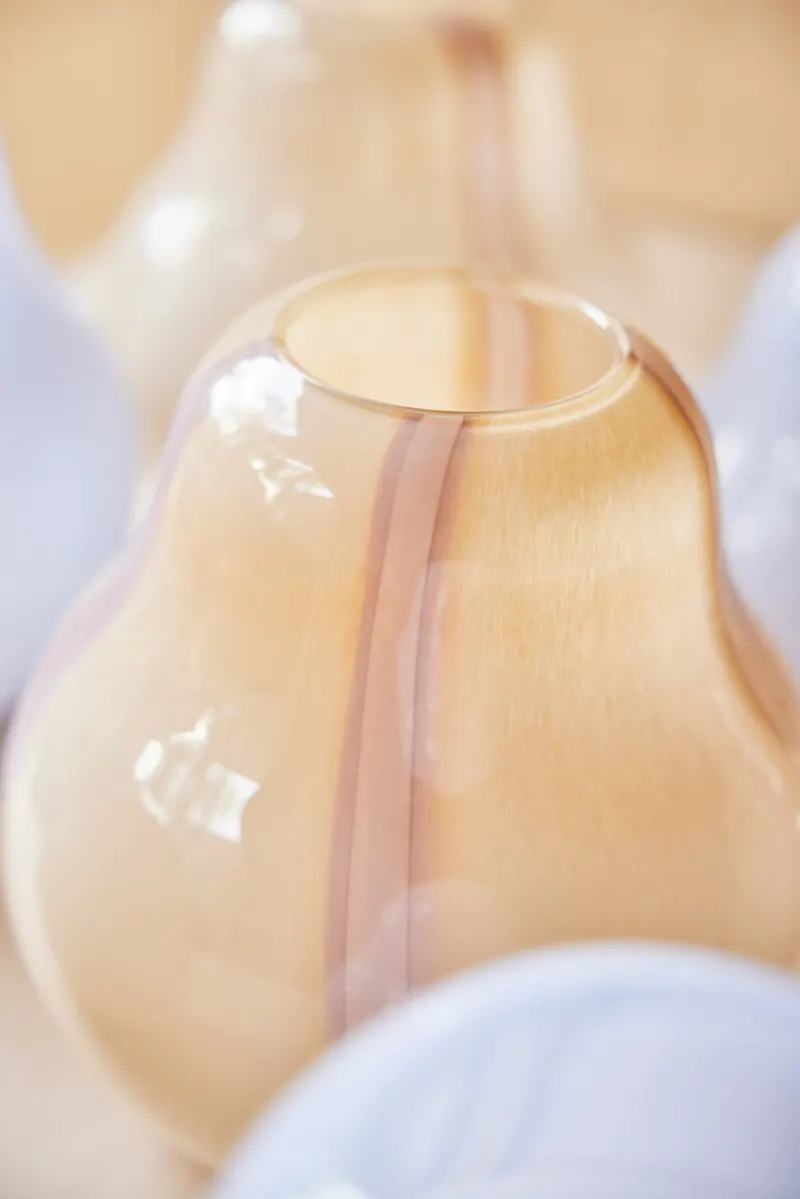 OYOY Living Kojo Vase aus mundgeblasenem Glas, Puder/Rosa, Klein, Ansicht 4