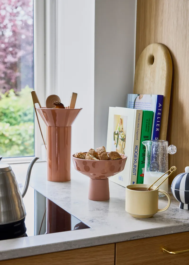 OYOY Living Luonto Schale mit gepunkteter Oberfläche, Terrakotta, Small, Ansicht 4