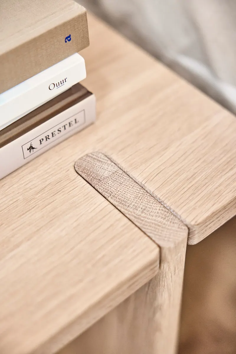 OY Square hoher Beistelltisch aus massiver Eiche, OYOY Living, Natur, L 40 × B 40 × H 45, Ansicht 4