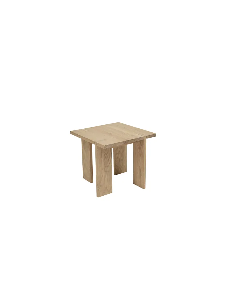 OY Square niedriger Beistelltisch aus massiver Eiche, Natur