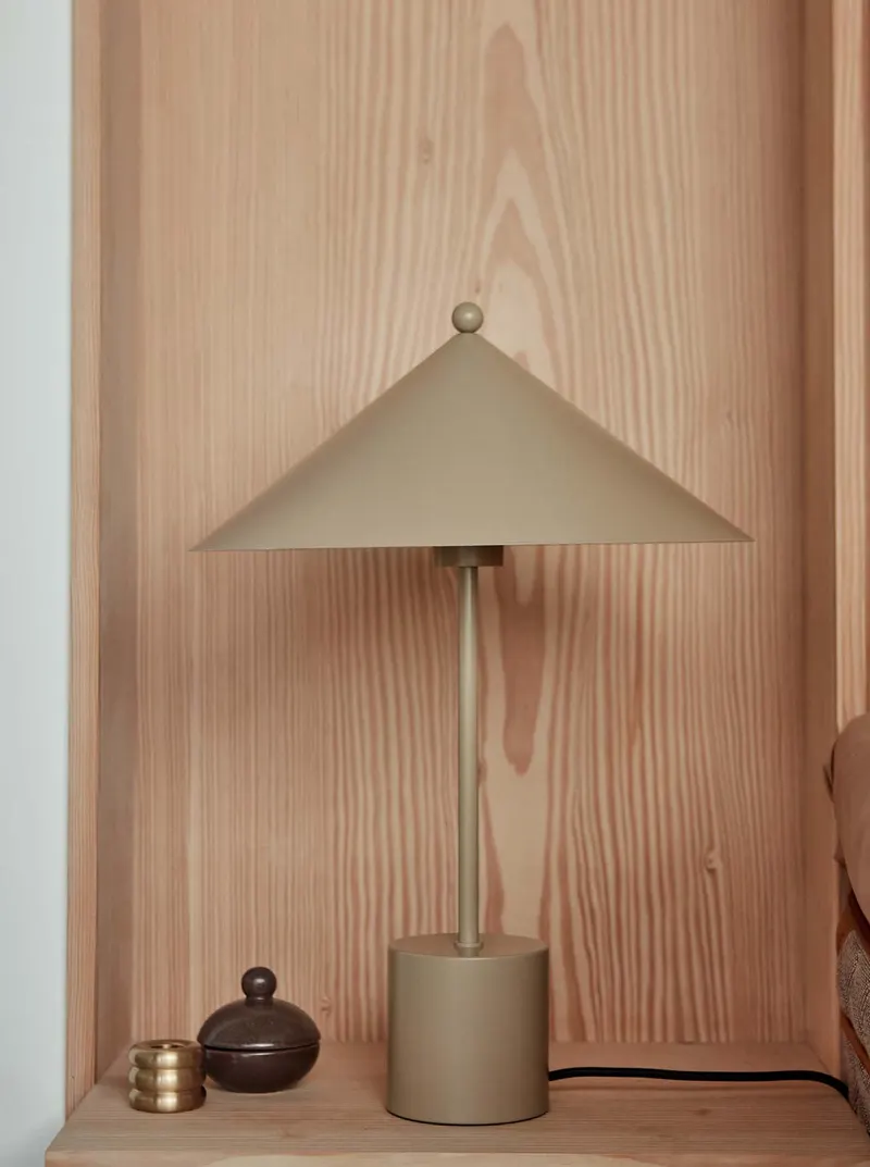 OYOY Living Savi Kerzenhalter aus massivem Messing, Gebürstetes Messing, Ansicht 4