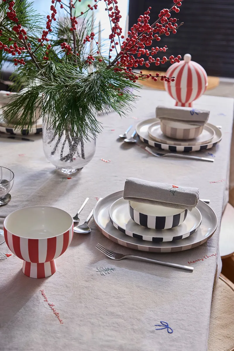 Toppu Bonbonniere von OYOY Living, Kirschrot, Large, Ansicht 2